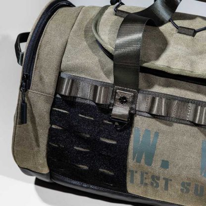 Deadpool Barrel Duffle Bag - Image 4