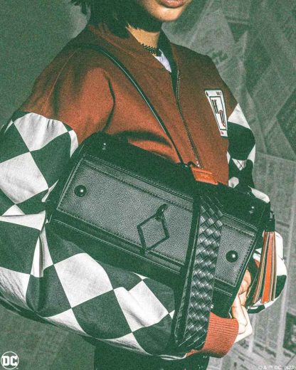 Harley Quinn Barrel Handbag - Image 16