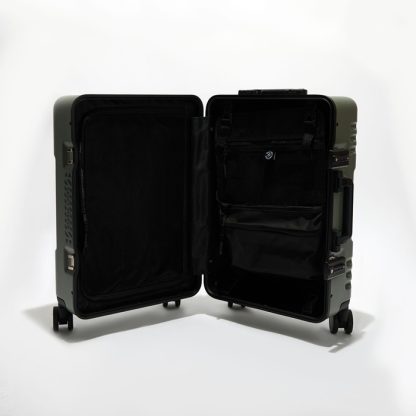 Mandalorian Departer Carry-On - Image 6